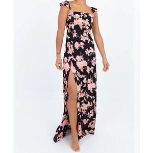 Flynn Skye Floral maxi dress